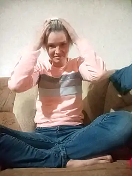 Snapshot of SaraSnow_ chatting on 02.28.26 SaraSnow online show from 02.28.26