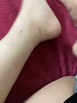 Snapshot of Newpussy_at_strip chatting on 09.08.25 Newpussy at strip online show from 09.08.25