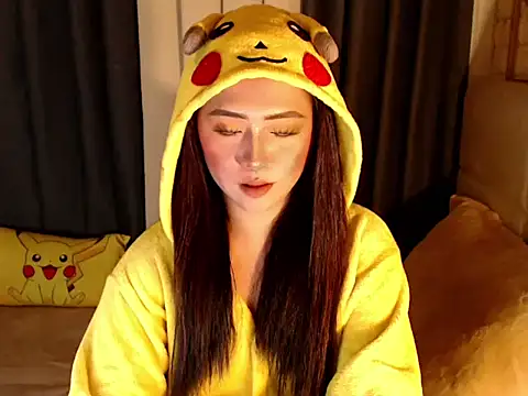 yourdevilsweettsx online show from 04.07.26