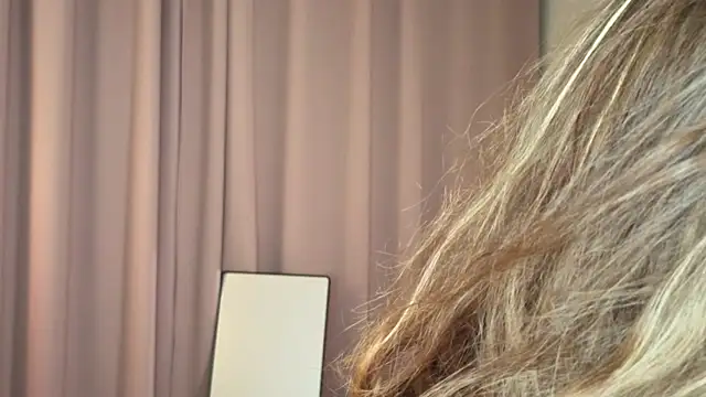 LoveSeekins online show from 04.11.26