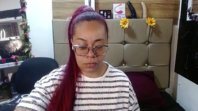 MIA  SPENCER online show from 10.06.25