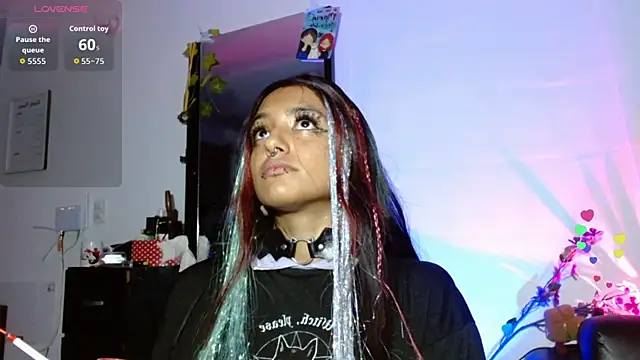 carolinerue online show from 10.08.25