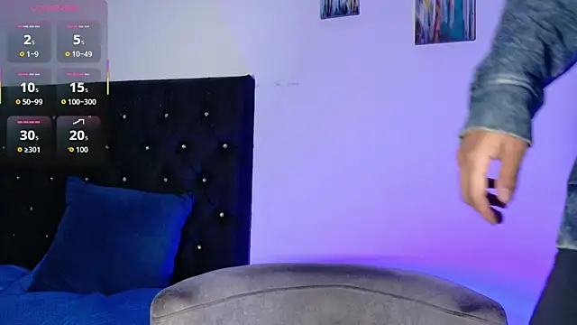 adriel escalante online show from 04.11.26