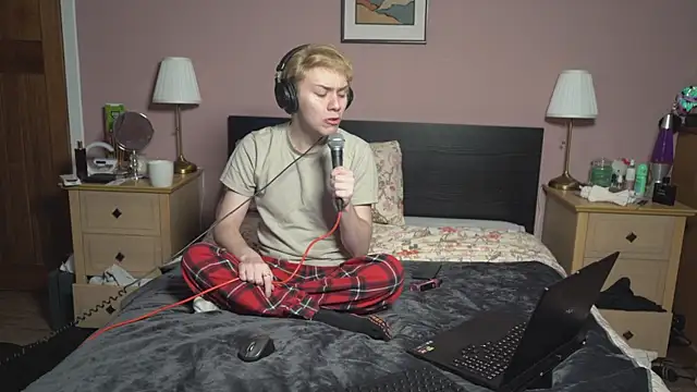 scottishtwink01 online show from 01.09.26