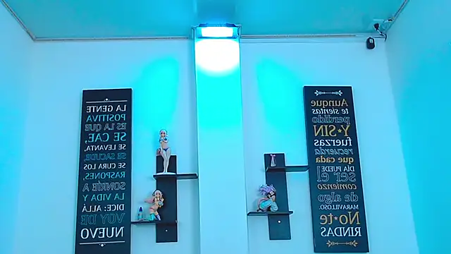 CHLOE THUNDERS online show from 02.16.26