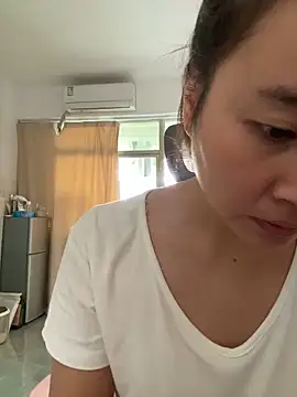 wly2028 online show from 09.16.25