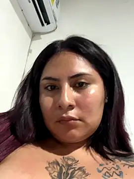 Snapshot of Edalyn29 chatting on 01.06.26 Edalyn29 online show from 01.06.26