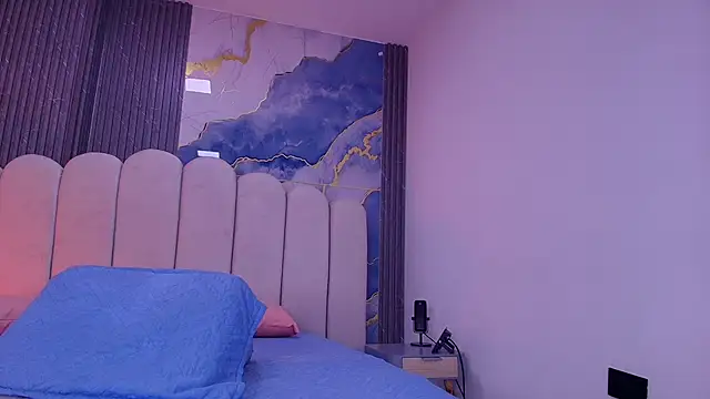 abbyrouss  online show from 04.01.26