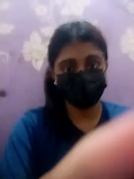 Snapshot of riya_sexy_123 chatting on 10.02.25 riya sexy 123 online show from 10.02.25