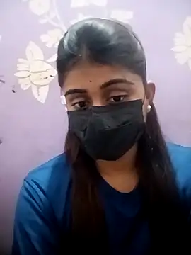 Snapshot of riya_sexy_123 chatting on 10.05.25 riya sexy 123 online show from 10.05.25