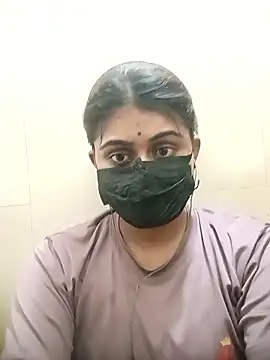 Snapshot of riya_sexy_123 chatting on 10.17.25 riya sexy 123 online show from 10.17.25