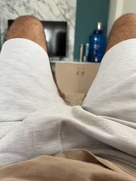 sunnu 97  online show from 10.21.25