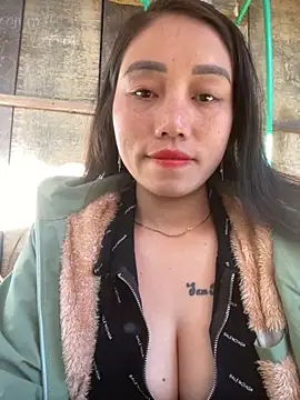 chipp-bong online show from 11.29.25