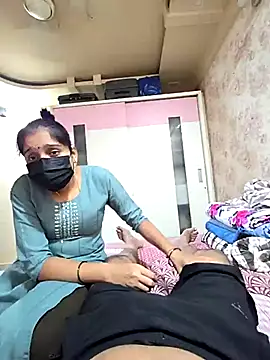 Snapshot of shobha_lover02 chatting on 09.26.25 shobha lover02 online show from 09.26.25