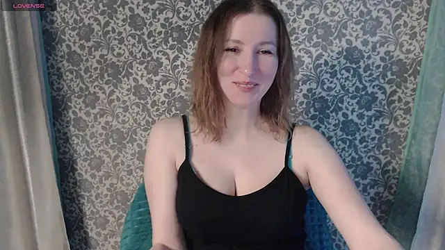 LesanaMagic online show from 12.15.24