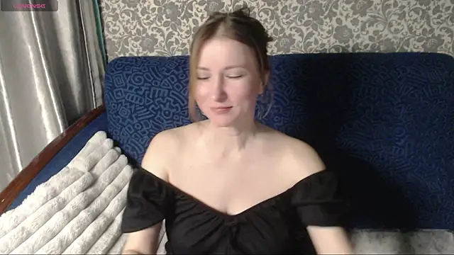 LesanaMagic online show from 10.14.25