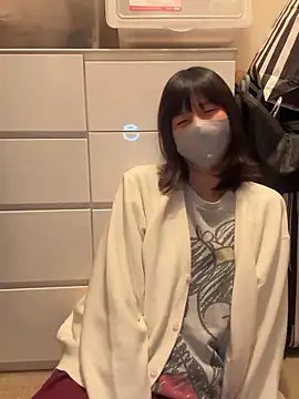 Snapshot of _miku_dayo_ chatting on 11.18.25 miku dayo online show from 11.18.25