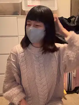 Snapshot of _miku_dayo_ chatting on 11.24.25 miku dayo online show from 11.24.25