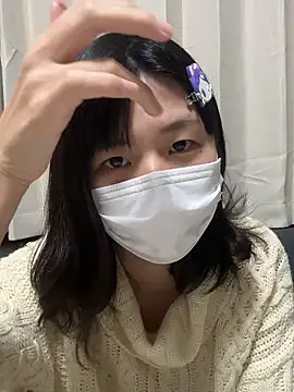 Snapshot of _miku_dayo_ chatting on 12.22.25 miku dayo online show from 12.22.25