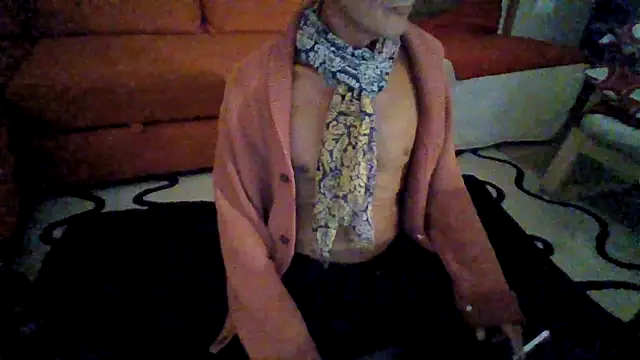 Snapshot of AntonioNice_iml chatting on 10.18.25 AntonioNice iml online show from 10.18.25