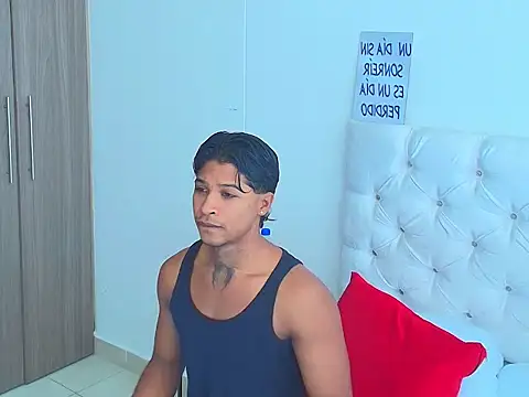 Snapshot of cassian_gold chatting on 06.29.26 cassian gold online show from 06.29.26