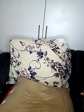 MilfBoobsxx online show from 11.26.25