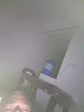 Snapshot of Chanderi19 chatting on 09.15.25 Chanderi19 online show from 09.15.25