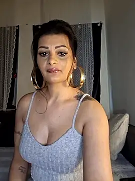 Pillango1212 online show from 01.12.26