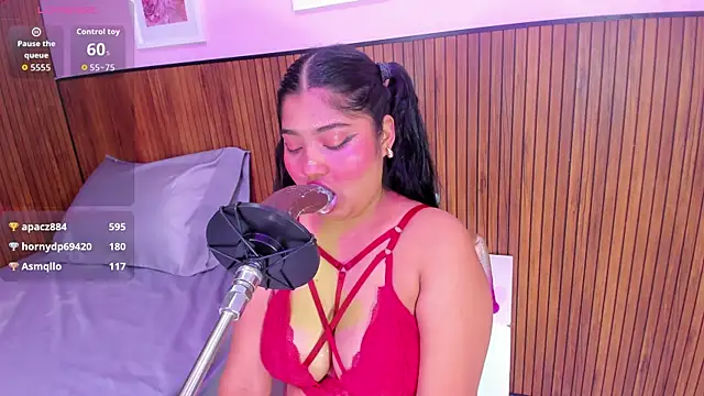 mysticlatina1 online show from 10.19.25