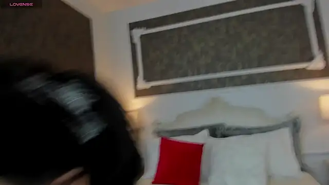 SharonBonet online show from 10.03.25