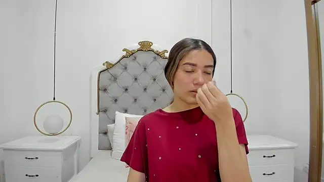 Skylerwhite02 online show from 04.10.26