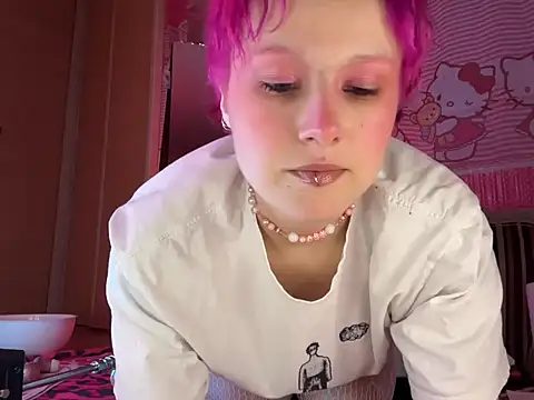 MystiqueRoxy online show from 04.21.26