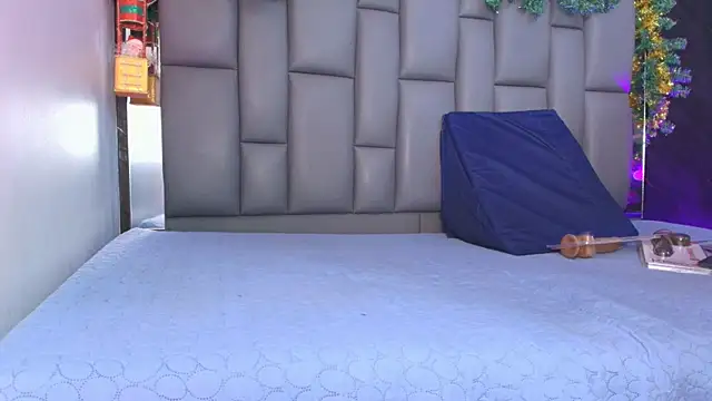 kissme luna online show from 12.03.25