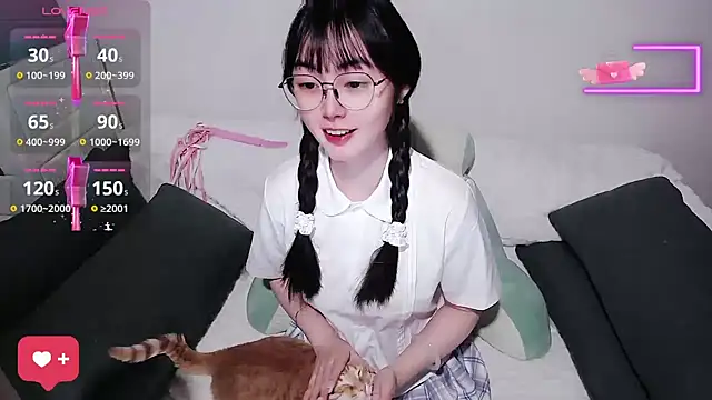 Snapshot of baby-yaya20 chatting on 06.09.26 baby-yaya20 online show from 06.09.26