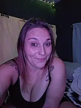 Crazy cakes0301 online show from 10.21.25