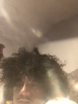 Snapshot of Cartyiii chatting on 09.14.25 Cartyiii online show from 09.14.25