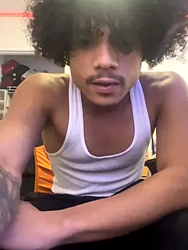 Snapshot of Cartyiii chatting on 10.15.25 Cartyiii online show from 10.15.25