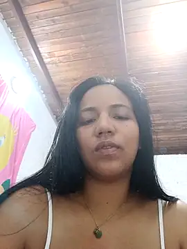 girlpee online show from 10.31.25