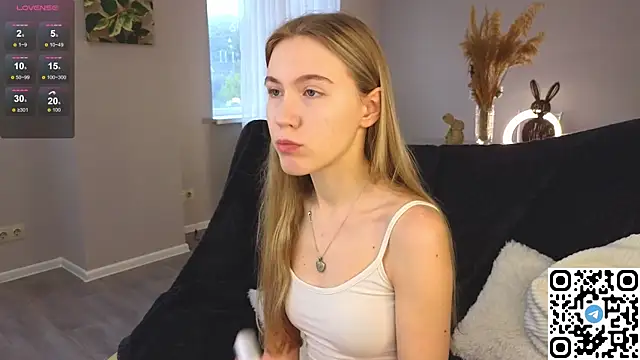 Succubelle online show from 10.09.25