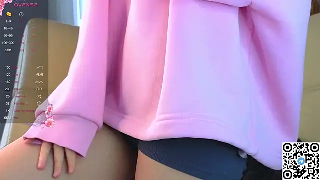 Succubelle online show from 10.27.25