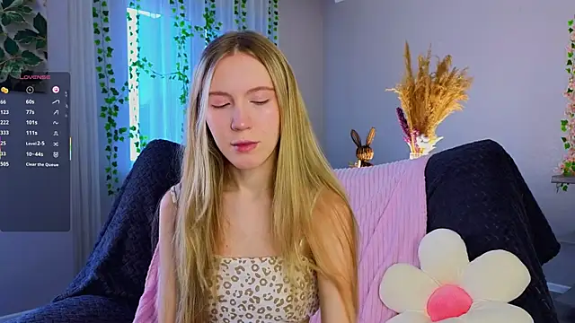 Succubelle online show from 12.16.25