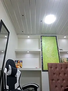 susan mooree online show from 10.02.25