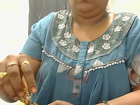 Snapshot of Nisha-telugu chatting on 07.26.26 Nisha-telugu online show from 07.26.26