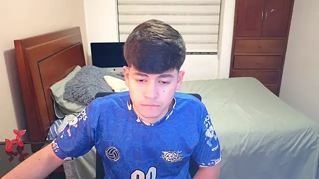 tightncuteass online show from 10.29.25