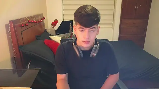 tightncuteass online show from 11.15.25