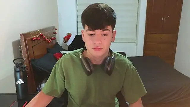 tightncuteass online show from 11.24.25