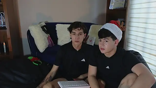 tightncuteass online show from 12.15.25