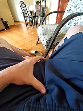 Snapshot of RoddieX chatting on 09.12.25 RoddieX online show from 09.12.25