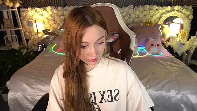 FoxyMayy online show from 05.19.26