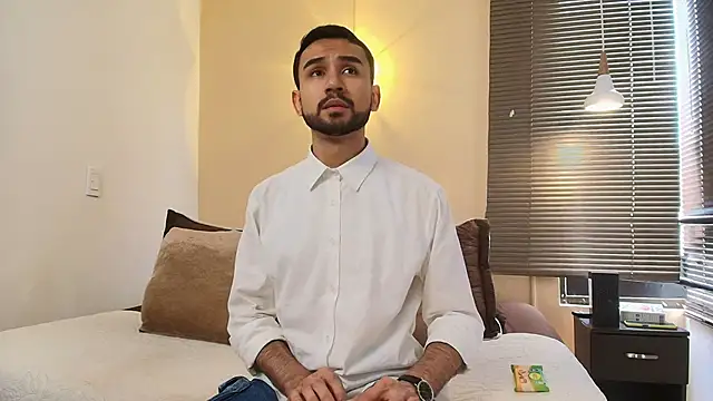 Axel Moon S online show from 09.15.25